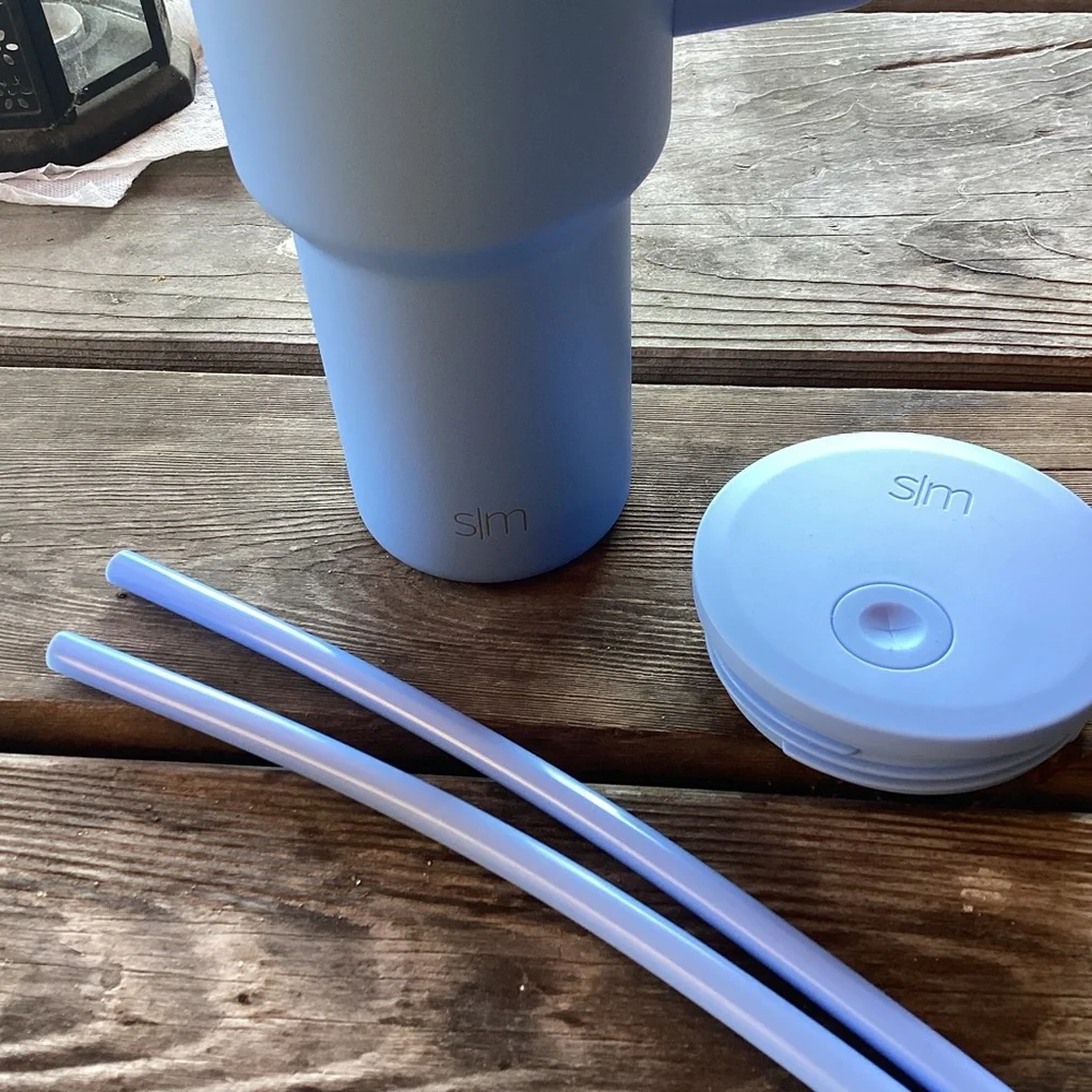 Simple Modern Trek Tumbler 40oz with 2 straws